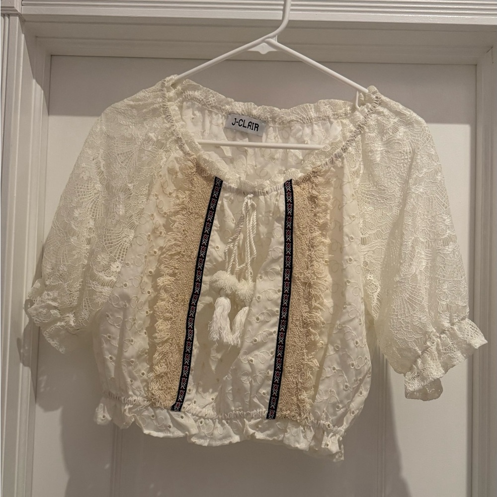 Cropped lace blouse